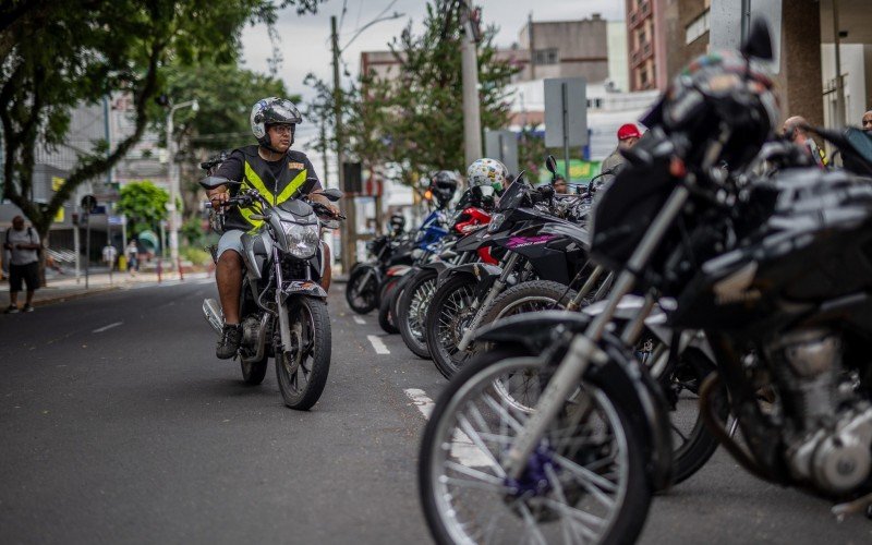 Prefeitura de Canoas recebeu motoboys com pedidos de melhorias no trânsito no último dia 7