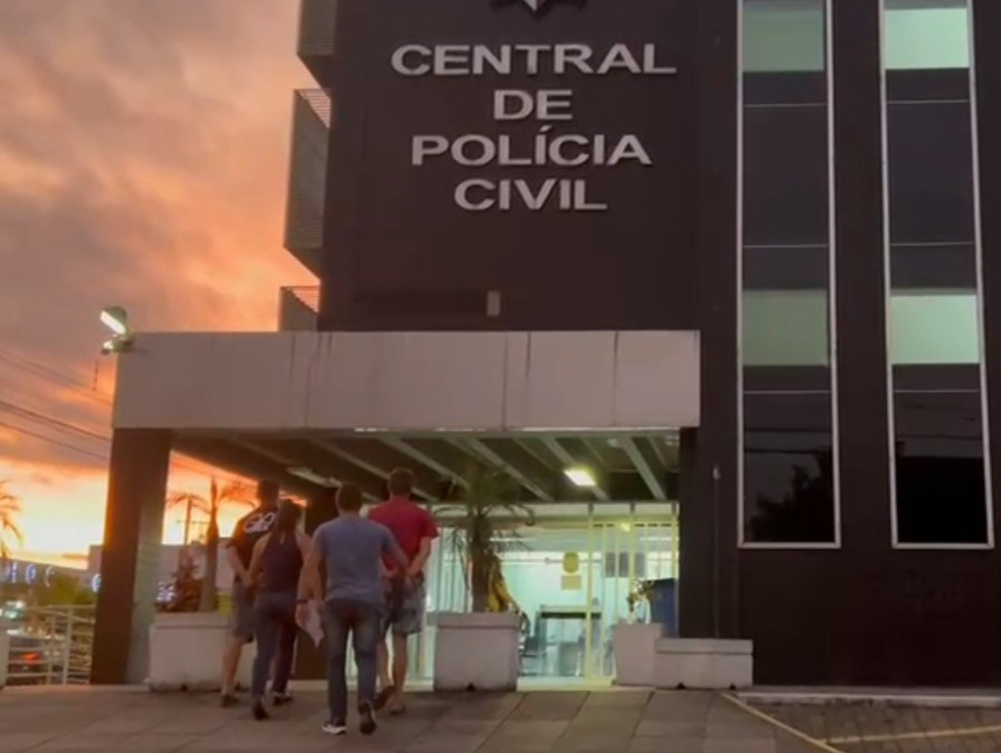 Meninas de 5 e 8 anos são vítimas de abuso sexual na região metropolitana; crimes aconteceram no ambiente familiar