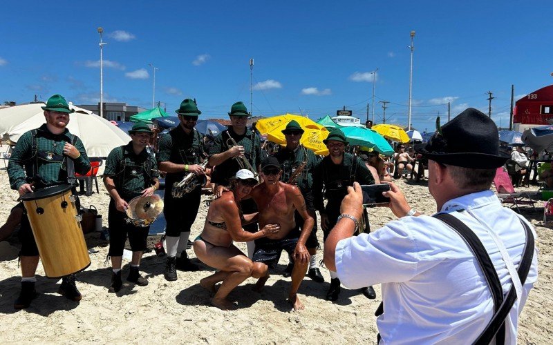 Ação de divulgação do Festival de Kerb mobilizou veranistas em Imbé e Capão da Canoa