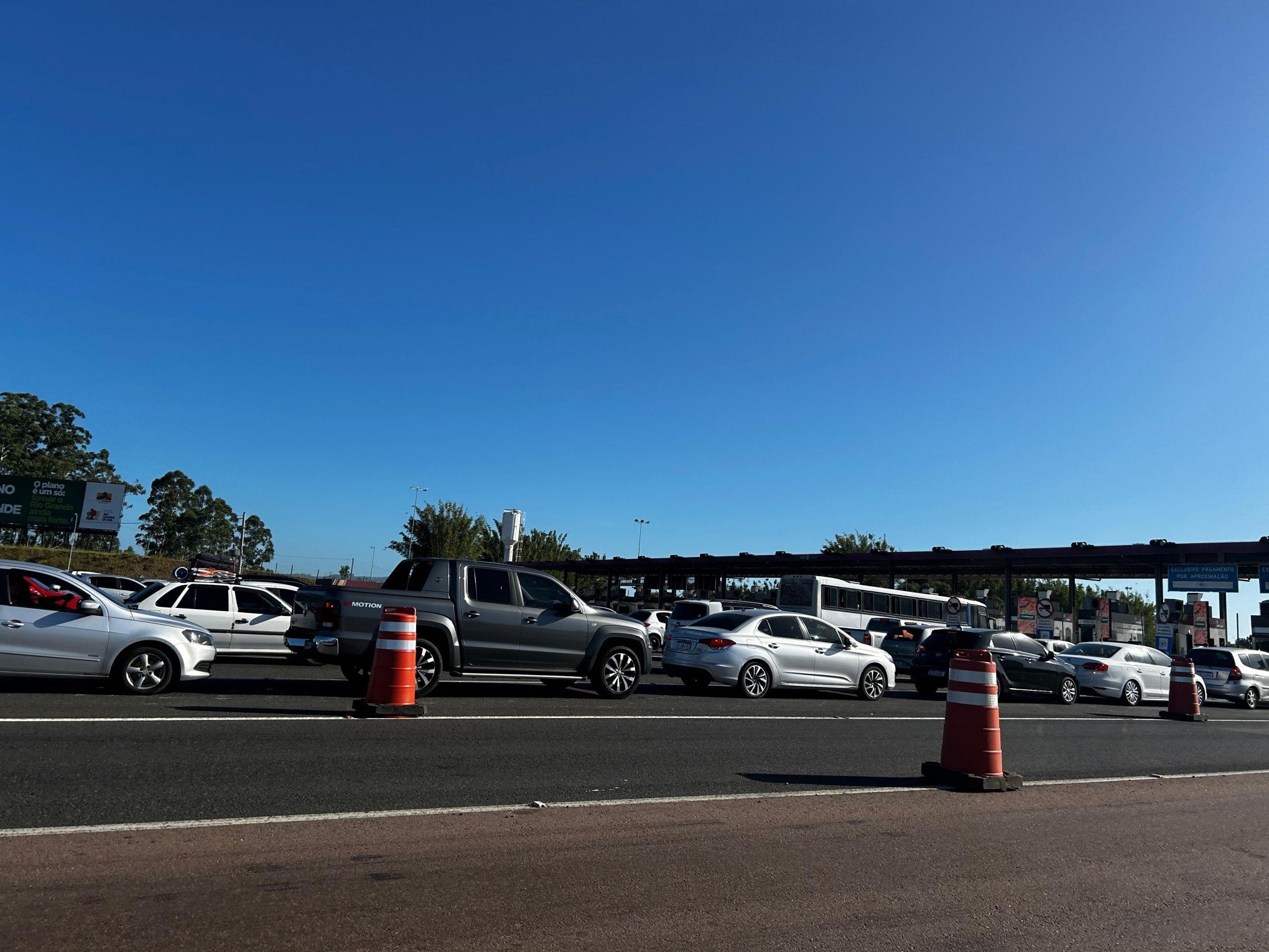 BR-290: Veja como está o trânsito na free way neste começo de sábado