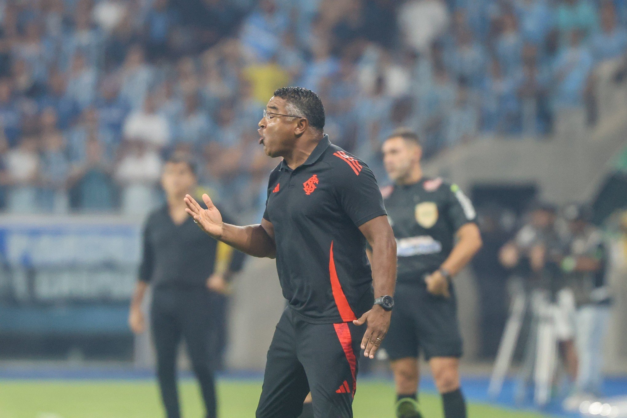 "Tivemos o controle da partida", afirma Roger sobre domínio do Inter no Gre-Nal