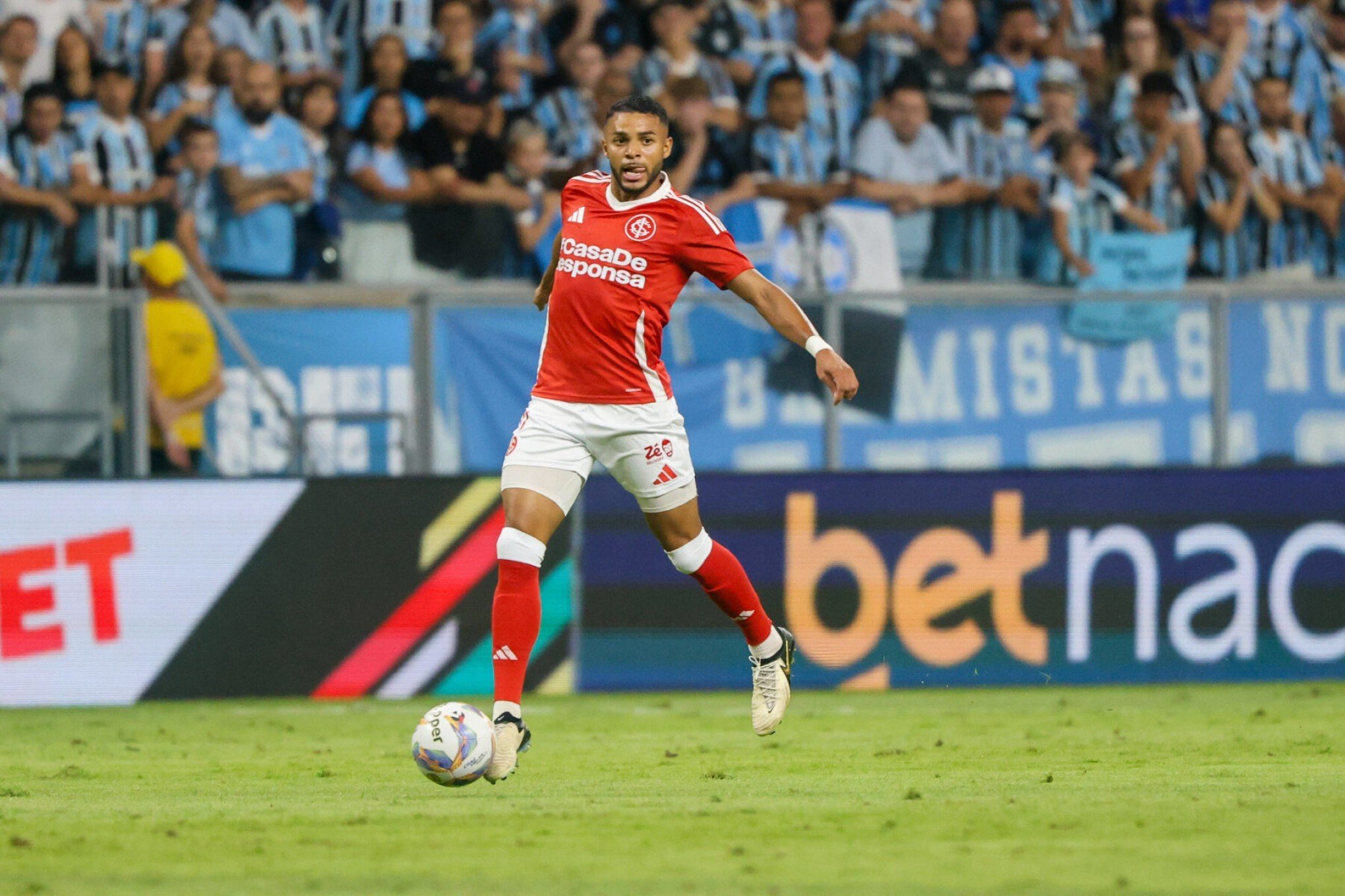 Wanderson diz que arbitragem do Gre-Nal estava "mal intencionada"