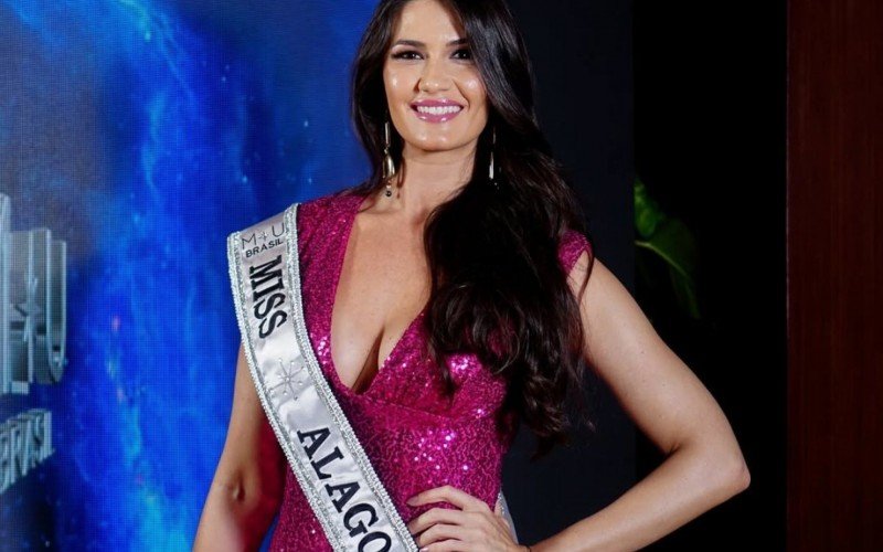 MUB 25 Alagoas -  Hellyen Fusco 