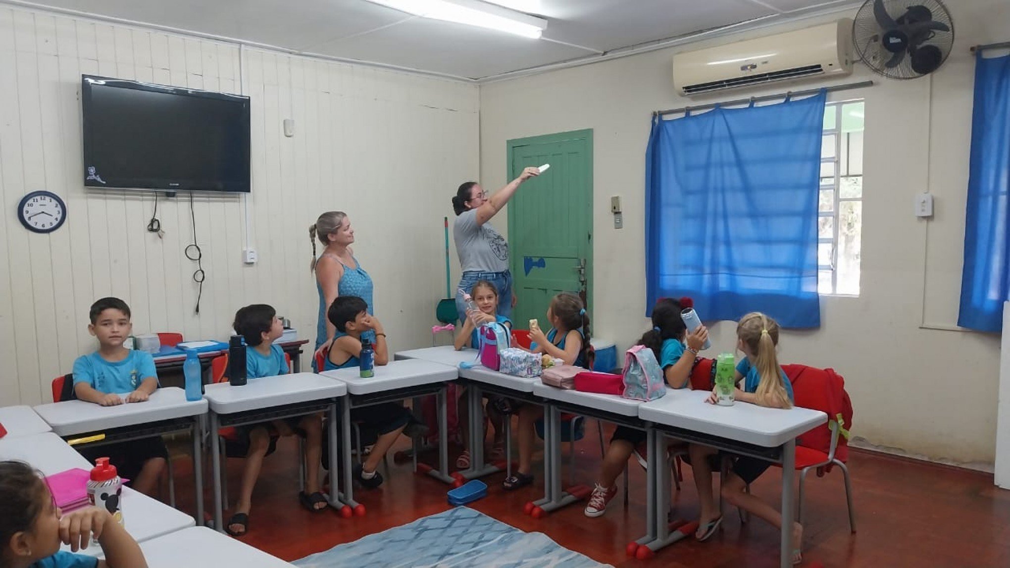 Retorno às aulas em cidades da região foca em oferecer conforto térmico aos alunos durante pico da onda de calor