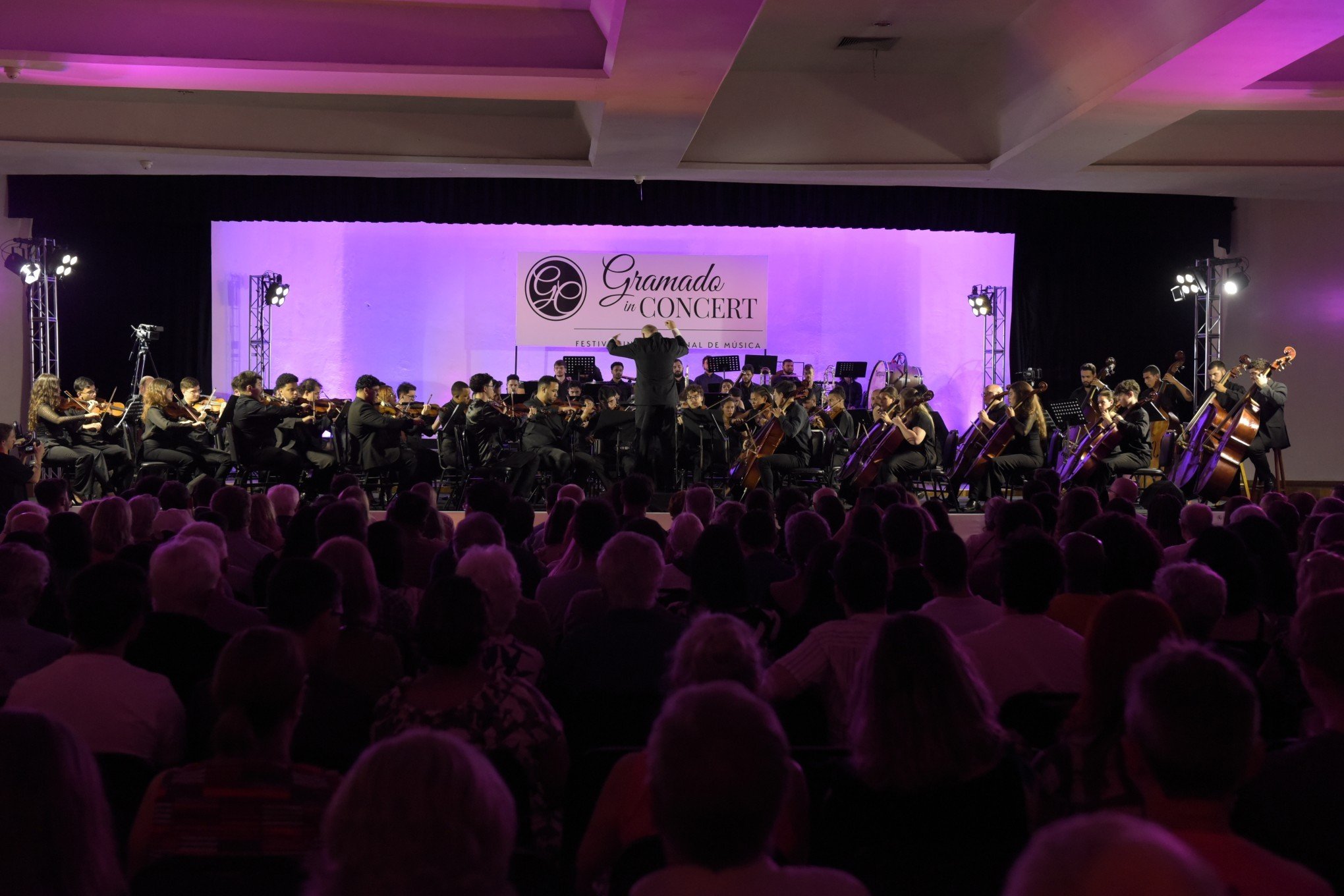 Gramado in Concert encerra com concerto especial e entrega de homenagens