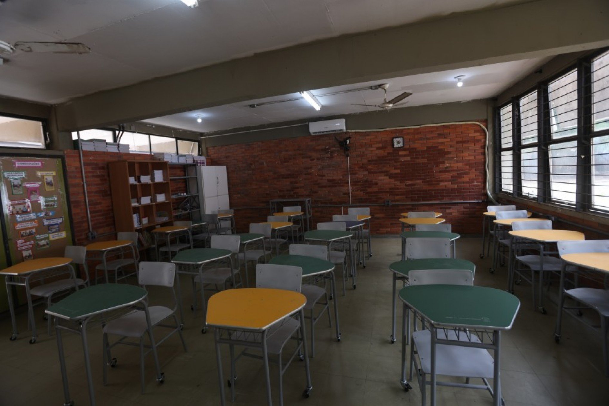 Conheça os motivos que levaram a Prefeitura encaminhar projeto para contratação de 280 professores temporários