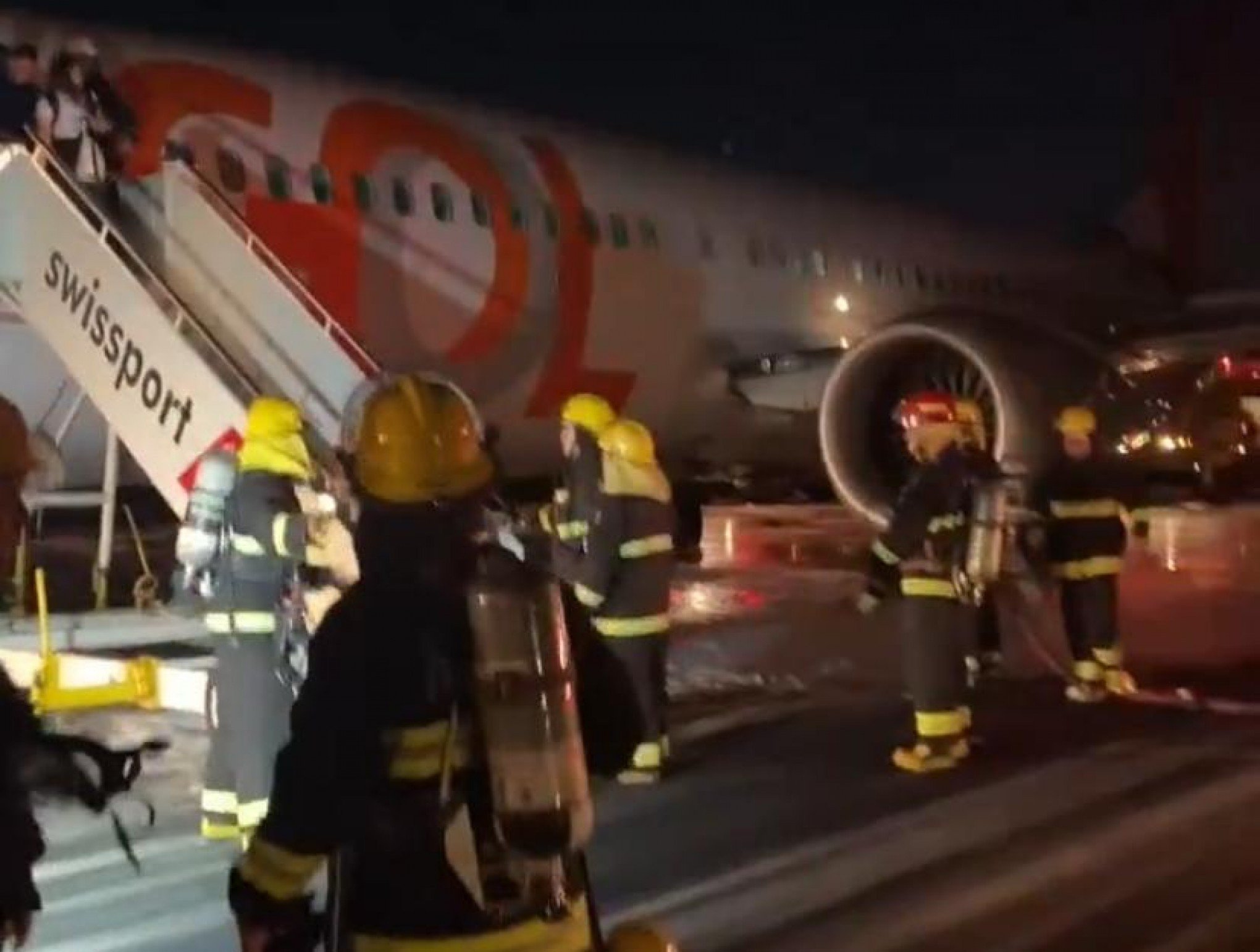 VÍDEO: Avião da Gol sofre acidente segundos antes de decolar no Rio de Janeiro