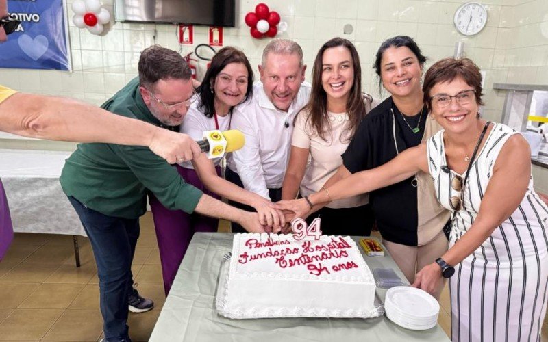 94 anos do Hospital Centenário são comemorados em almoço para servidores