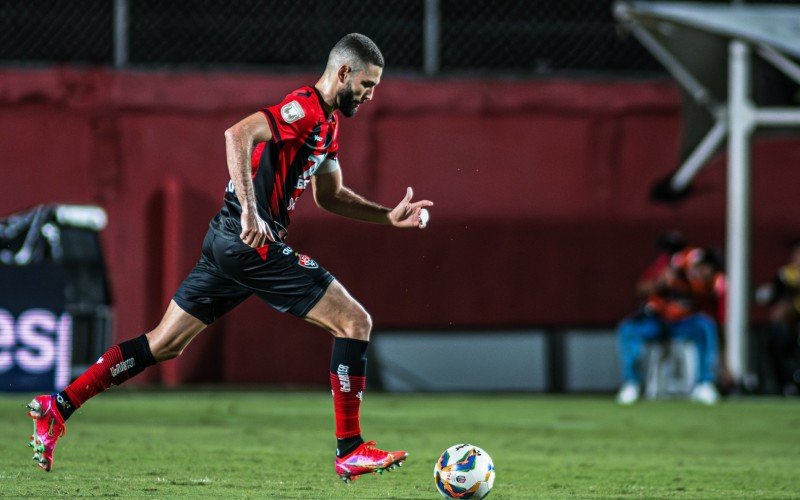 Wagner Leonardo deixou o Vitória para fechar com o Grêmio | abc+