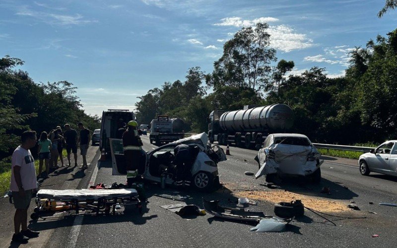 Acidente na BR-290 (free way) na manhã deste sábado (15) | abc+