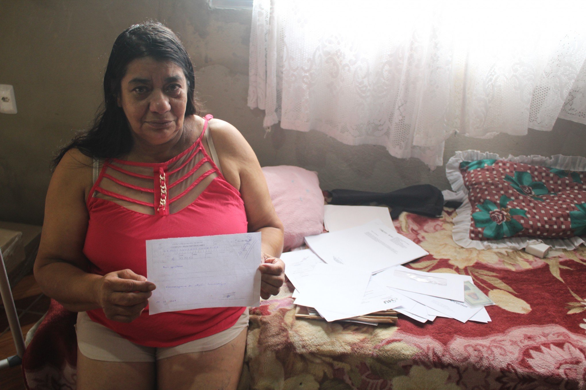 "Fazer a cirurgia e voltar a trabalhar": Moradora de Canoas que aguarda procedimento há 6 anos faz ação para custear exame; entenda