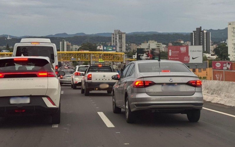 Lentidão voltou a ser registrada na BR-116 nos fins de tarde | abc+