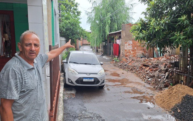 Jacir Zanella afirma que moradores aguardam solução do problema há anos, mas que a situação piorou nas últimas semanas | abc+