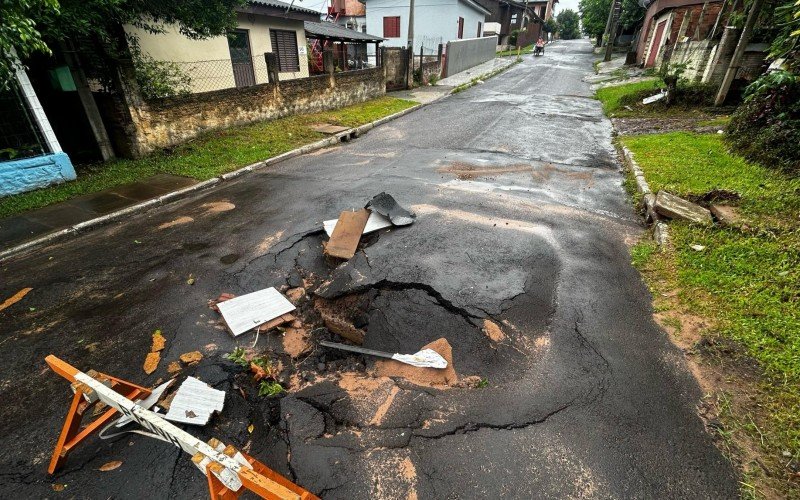 Erosão na Rua João Luciano da Rosa é apontado pelos moradores do Beco Bandeirantes como um dos problemas 