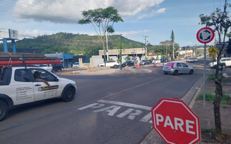 Rotatória na Avenida Presidente Vargas, em Estância Velha | abc+