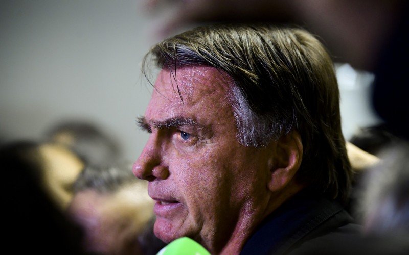 Jair Bolsonaro é denunciado pela PGR por tentativa de golpe de Estado | abc+