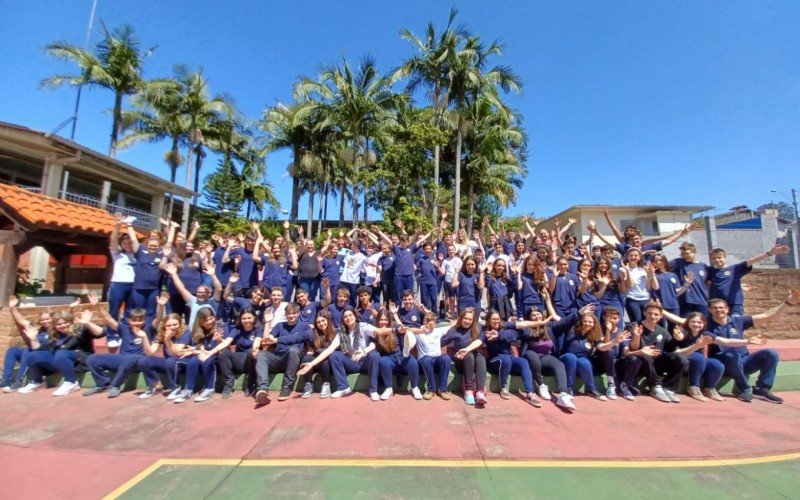 Colégio Sagrado implanta Sistema Objetivo e lança concurso de bolsas