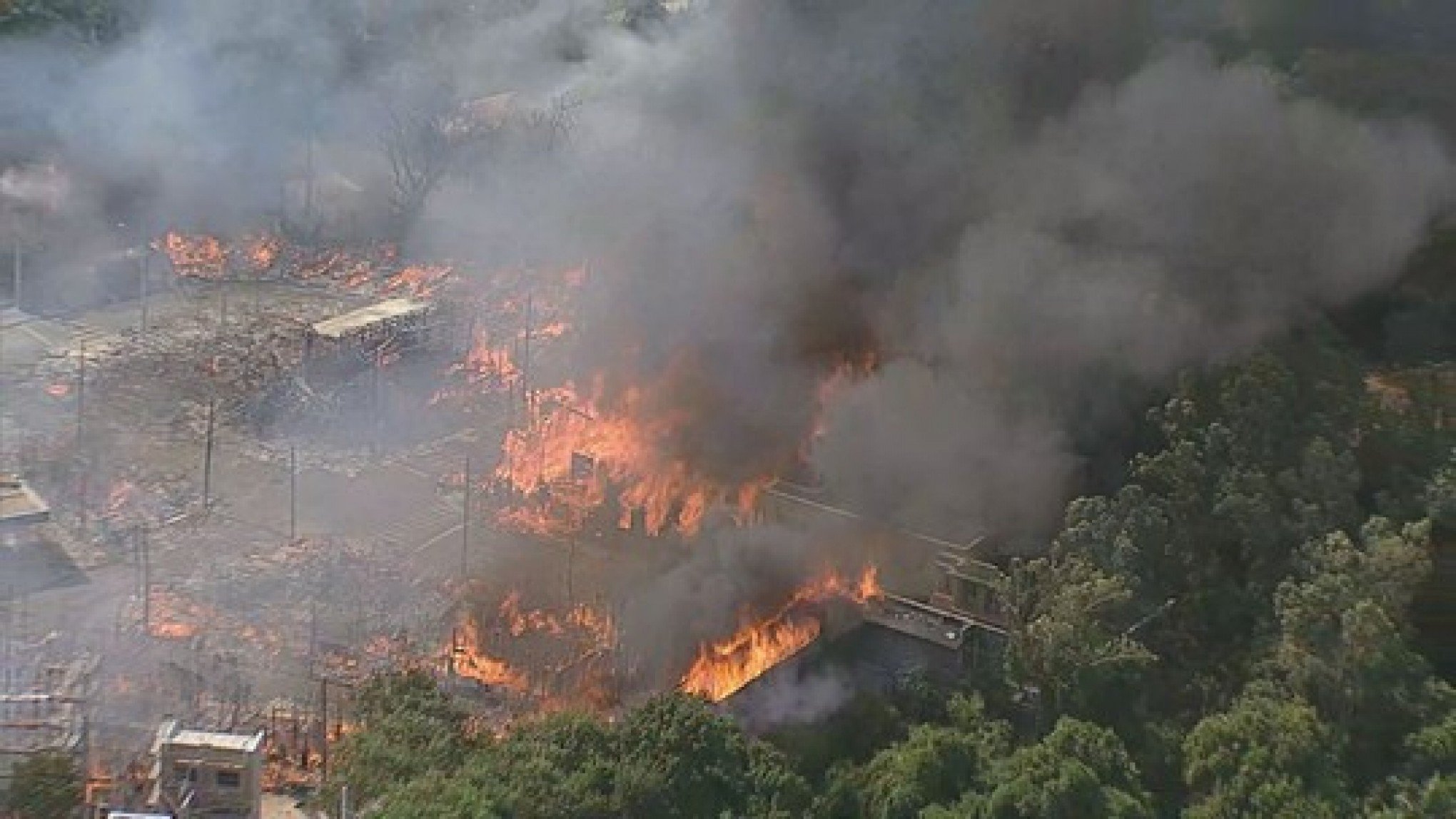 Incêndio atinge cidade cenográfica da nova novela da Globo