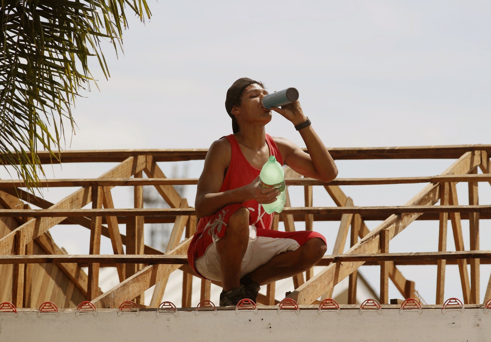 ONDA DE CALOR: Fenômeno com temperaturas extremas não deve terminar antes do mês que vem; veja a previsão