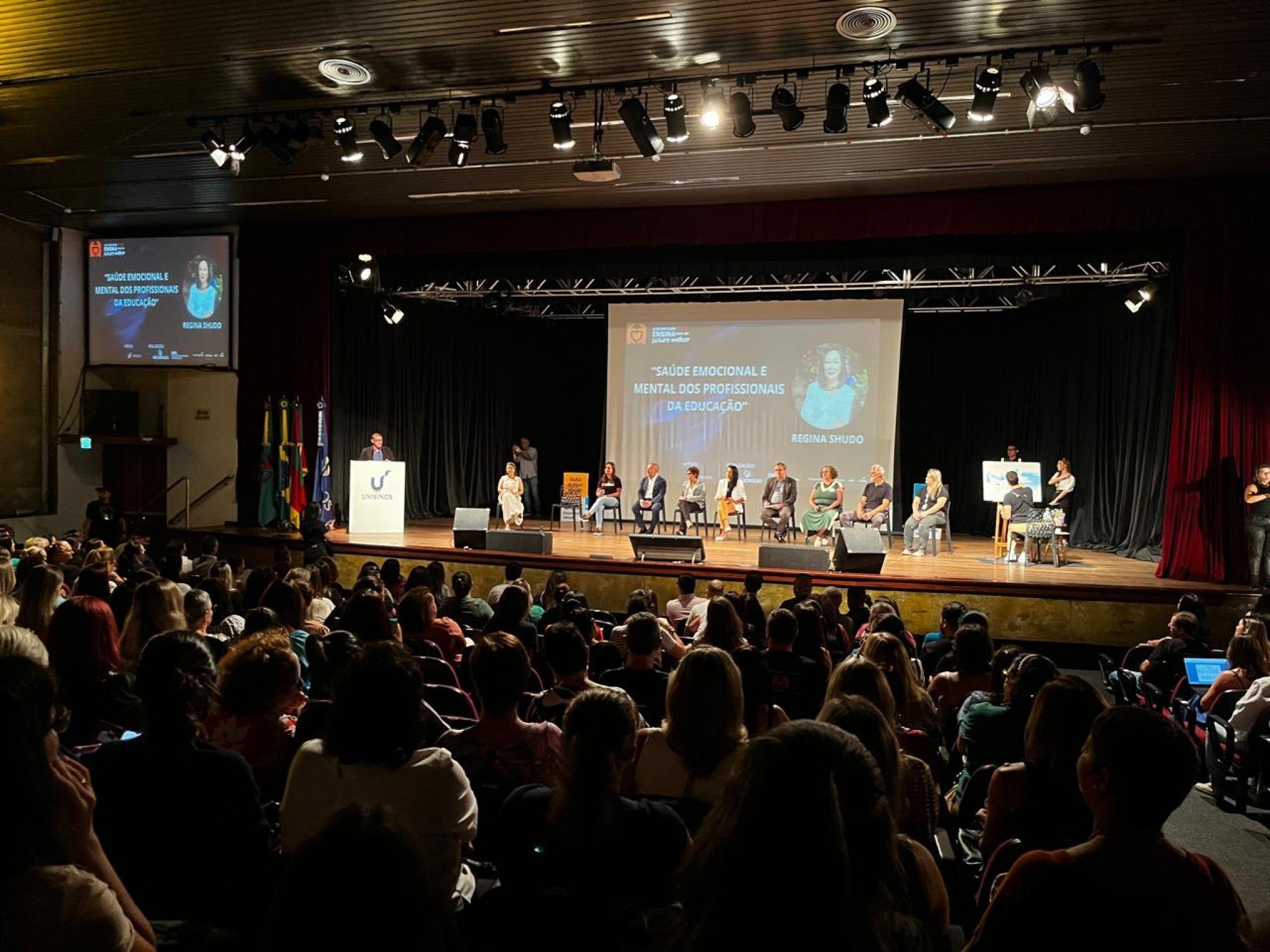 Palestra sobre saúde emocional e mental abre o ano letivo de 2025 em São Leopoldo