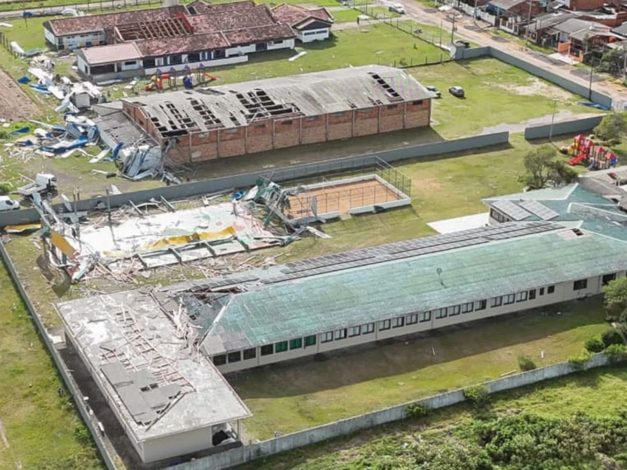 TEMPESTADE NO RS: Cidades do litoral norte começam reconstrução após estragos causados por forte chuva