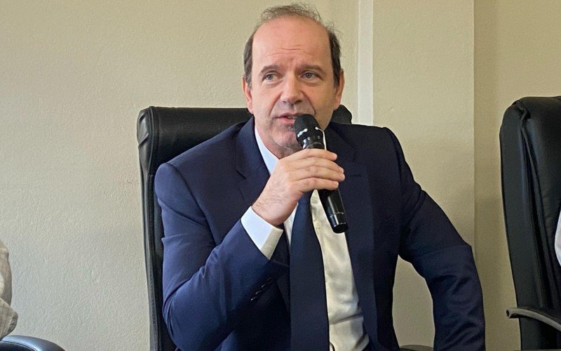Promotor Max Guazzelli