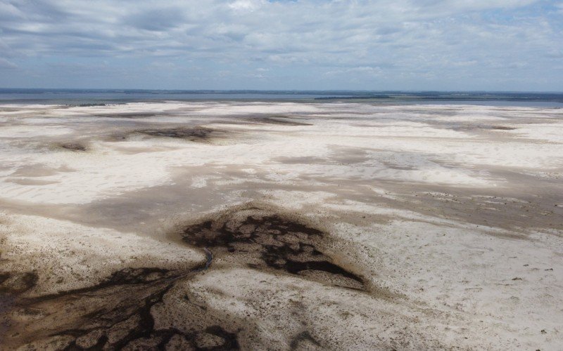 Len&ccedil;&oacute;is Cidreirenses atraem veranistas no litoral norte