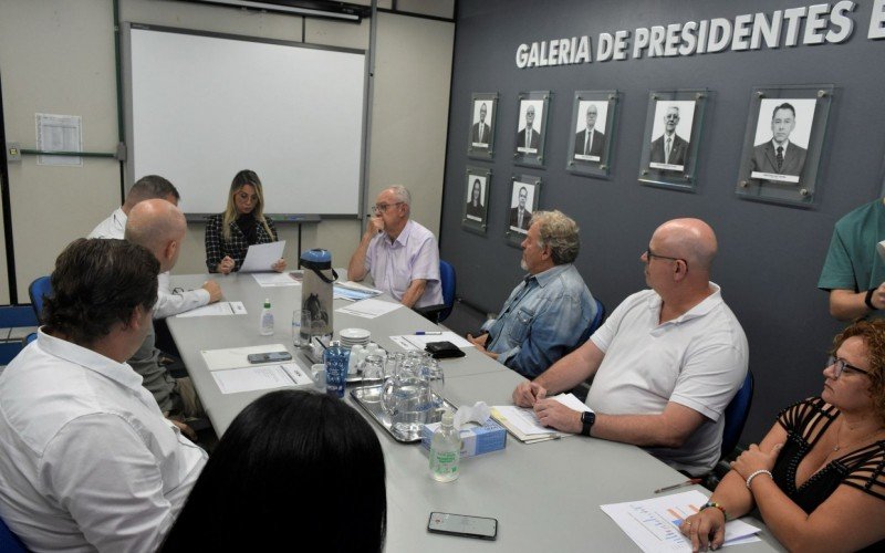 Conselho da Comusa aprovou nesta sexta-feira (21) escalonamento no reajuste tarifário de 25,52% | abc+