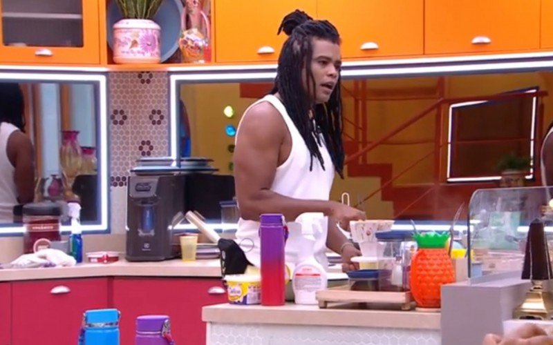 Diogo reage ao saber do beijo entre Aline e Thamiris no BBB 25 | abc+