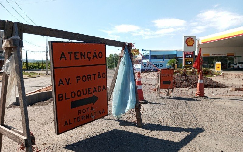 Obras na Rua Portão, em Estância Velha  | abc+