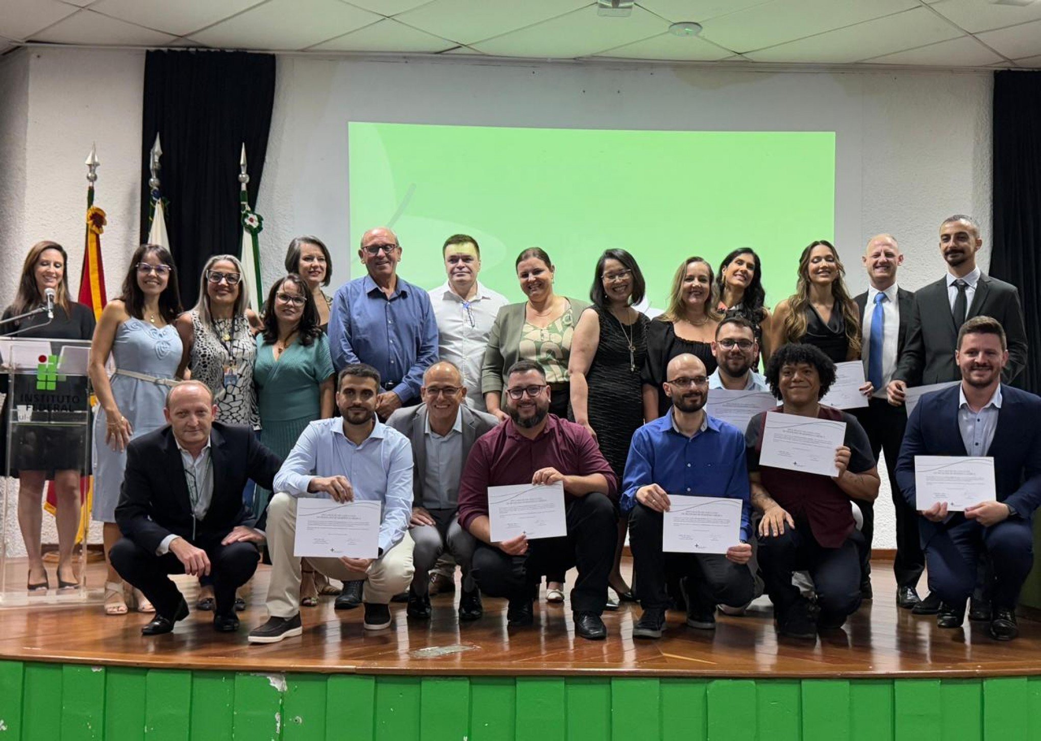 Hospital Getúlio Vargas forma dez médicos especialistas; confira em quais áreas