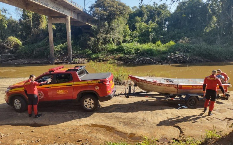 Pescadores encontram corpo de homem no Rio dos Sinos | abc+