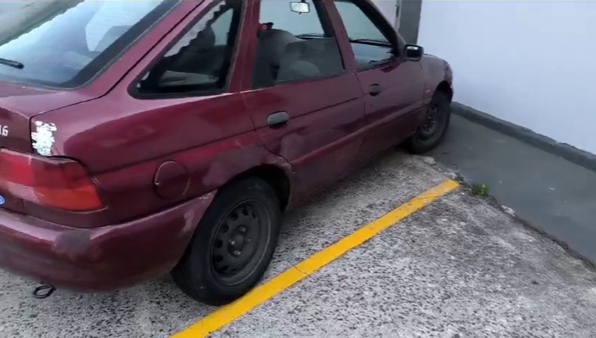 Polícia Civil localiza carro de suspeito de arrastar égua  no asfalto em São Leopoldo