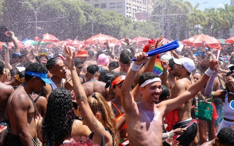 Garanta a diversão até Quarta-feira de Cinzas cuidando da saúde durante o carnaval | abc+