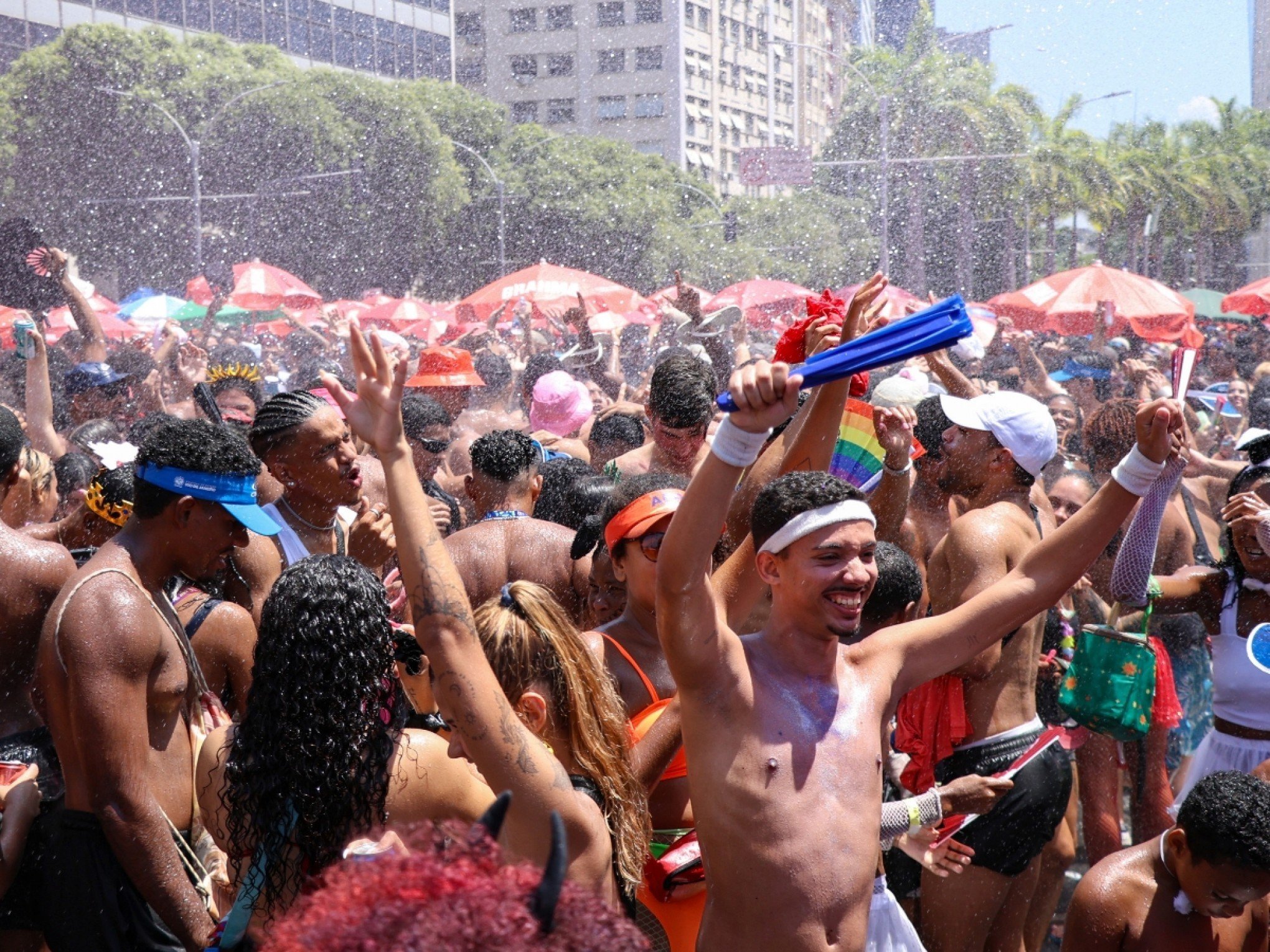 Vai curtir o carnaval? Especialistas dão dicas para garantir a diversão até a Quarta-feira de Cinzas