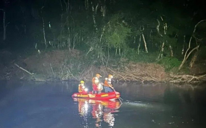 Homem morre e criança desaparece no Rio Turvo  | abc+