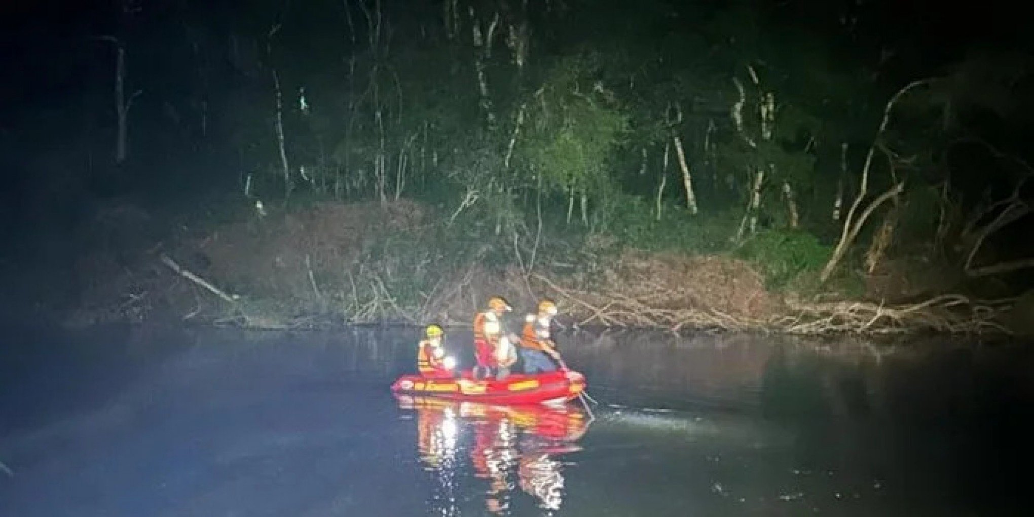 Pai tenta socorrer filho e morre afogado no interior do RS