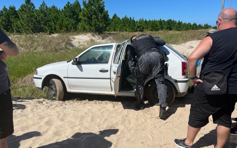 Veículo encontrado abandonado em Quintão | abc+