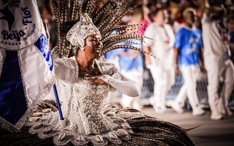 Beija-Flor campeã do Carnaval 2025 no Rio de Janeiro 