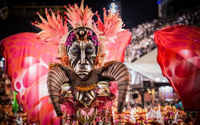 Beija-Flor campeã do Carnaval 2025 no Rio de Janeiro 