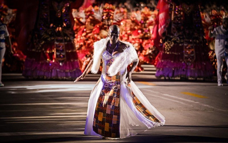 Beija-Flor campeã do Carnaval 2025 no Rio de Janeiro 