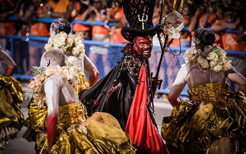 Beija-Flor campeã do Carnaval 2025 no Rio de Janeiro 
