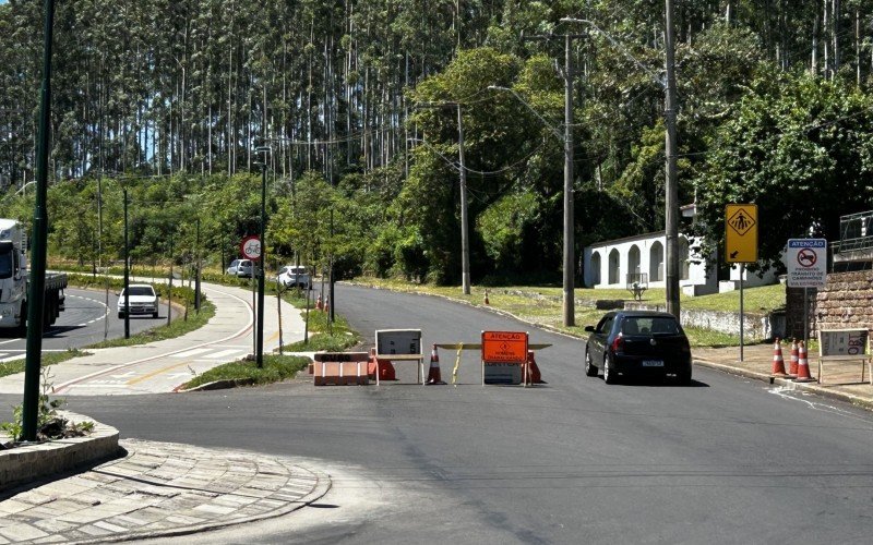 Avenida Presidente Vargas terá bloqueio no sentido Centro-BR-116, nesta quinta-feira (6), a partir da Rua Zeno Schmiedel | abc+