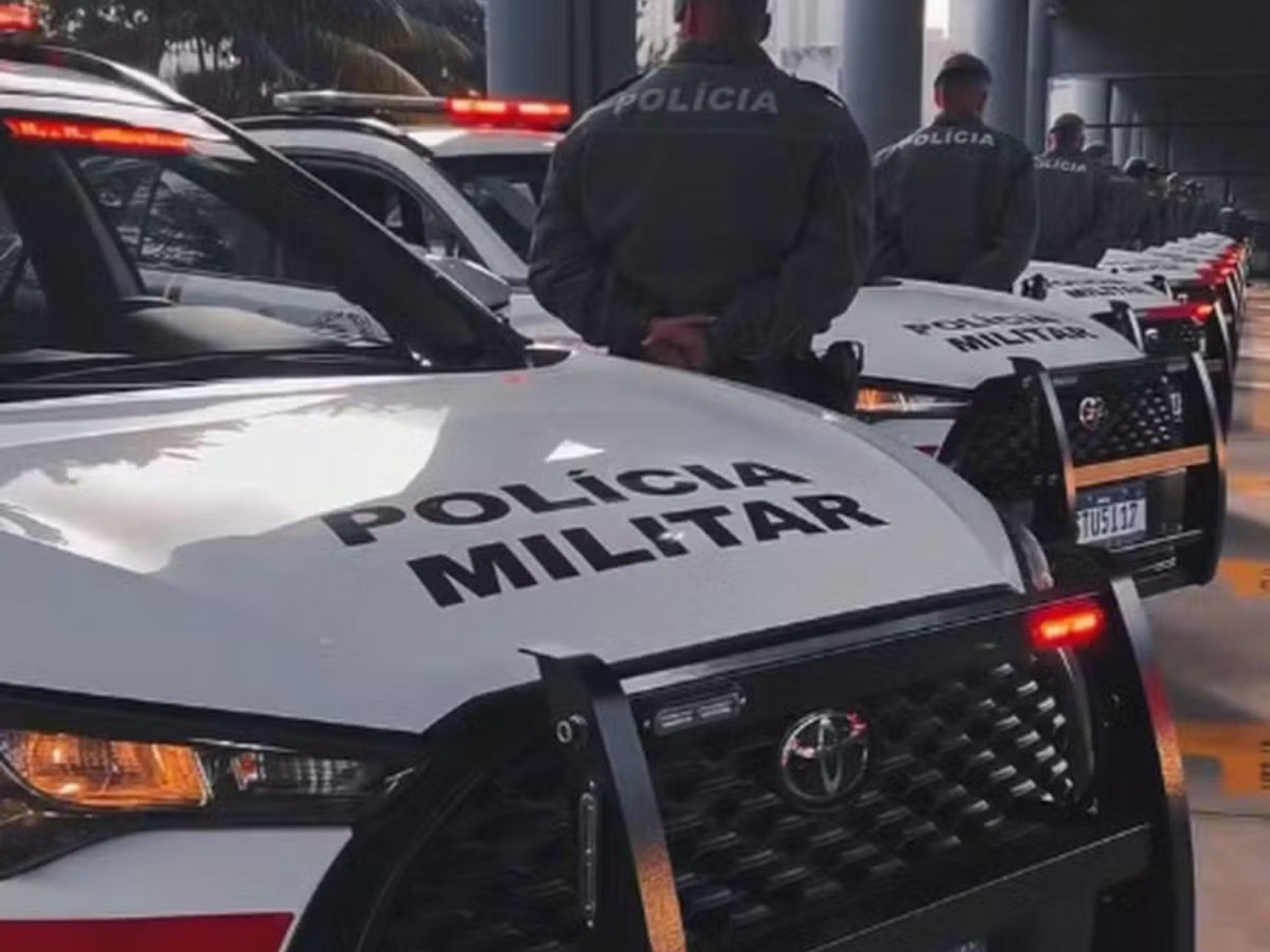 Estupro dentro de viatura e pedido de carona após bloco de carnaval; o que se sabe sobre crime que envolve dois PMs