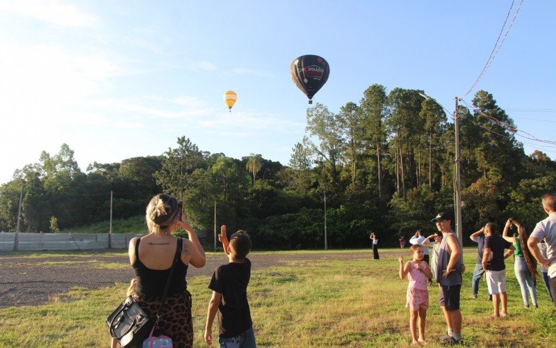 Show de balões movimentou o céu de Sapiranga