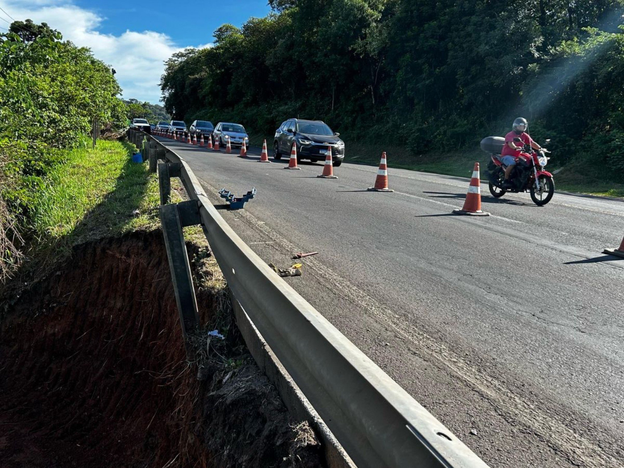 Obra provoca estreitamento de pista entre Estância Velha e Novo Hamburgo  | abc+