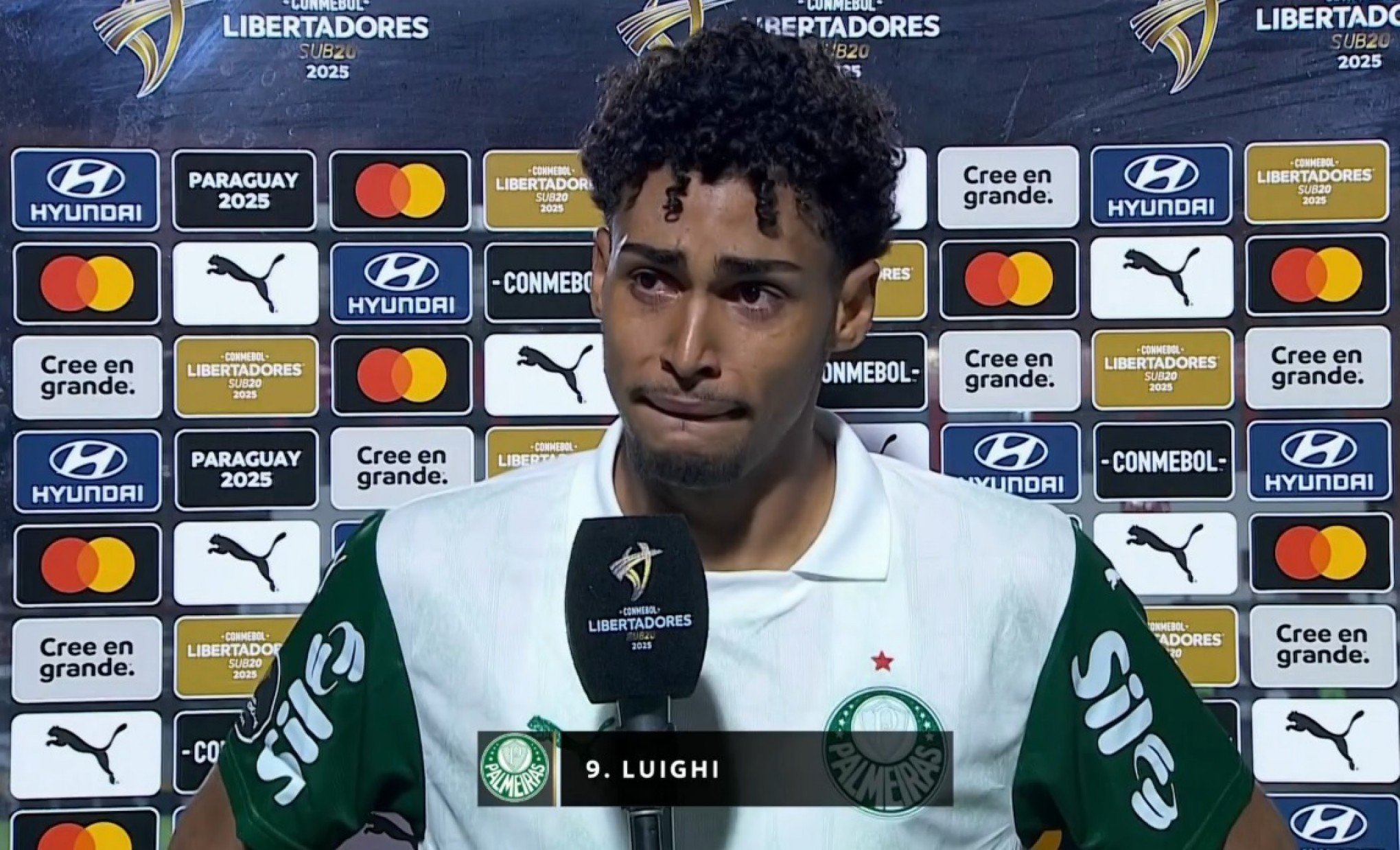 Luighi, do Palmeiras, é vítima de racismo, chora e cobra a Conmebol: ‘O que fizeram foi crime"