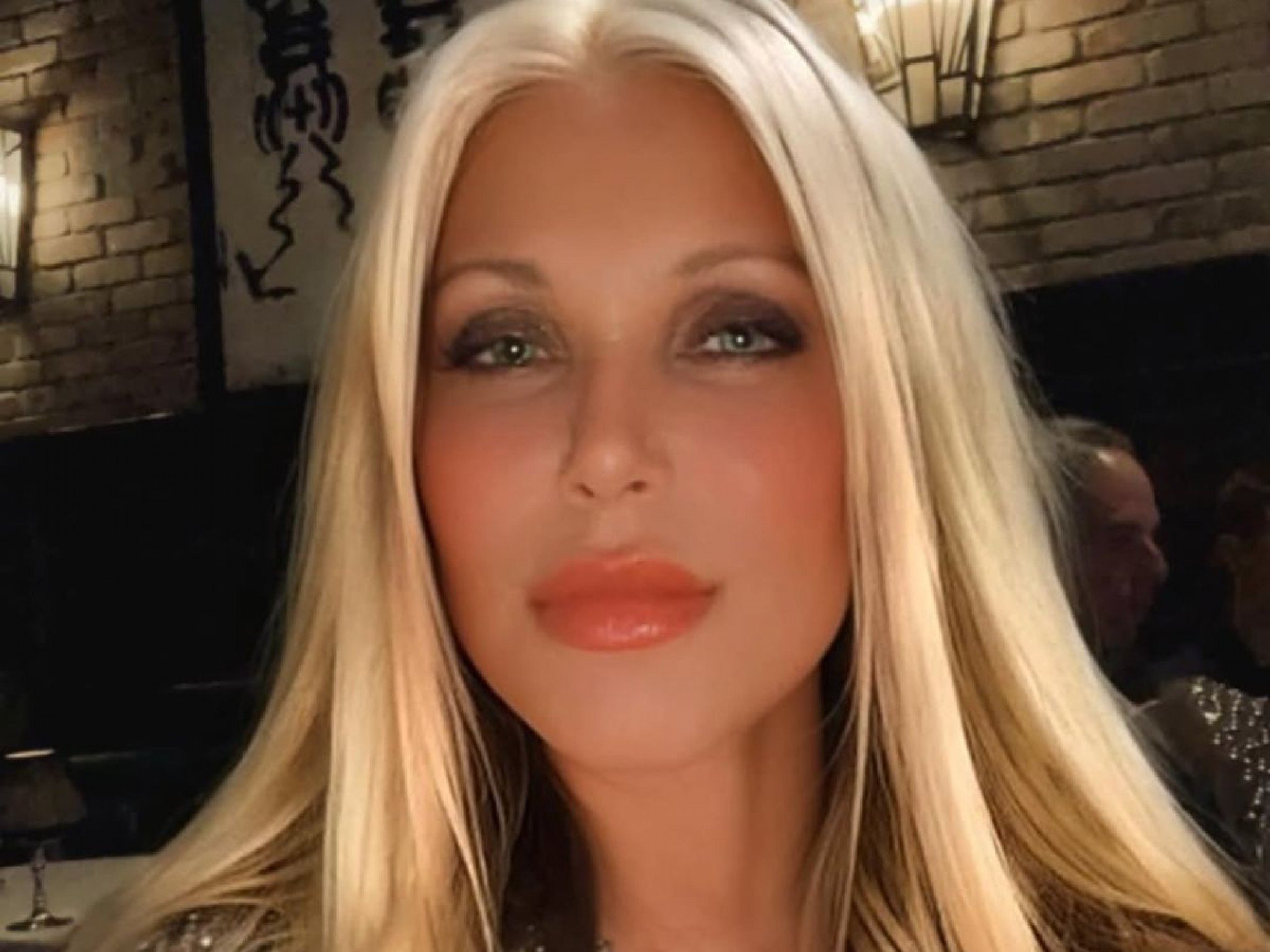 Atriz de S.O.S Malibu é encontrada morta em Los Angeles