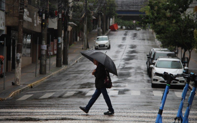 PREVISÃO DO TEMPO: Instabilidade aumenta no RS; saiba quando a chuva chega à Grande Porto Alegre | abc+