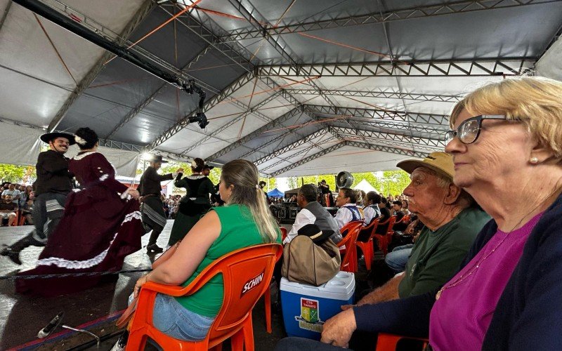 Casal Edite e Erio Kirsch participam todos os anos do Rodeio de Campo Bom